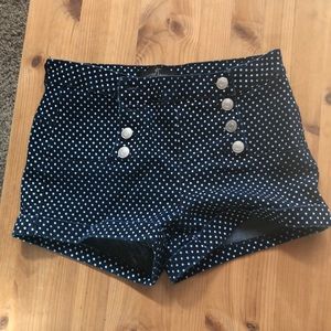 Polka dots shorts